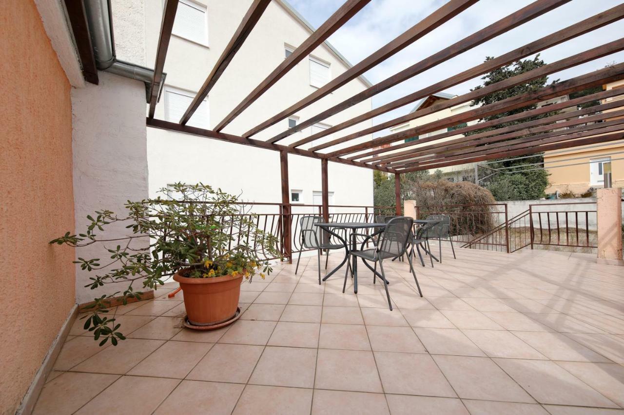 Apartment Marica Spadina Tisno Exterior photo