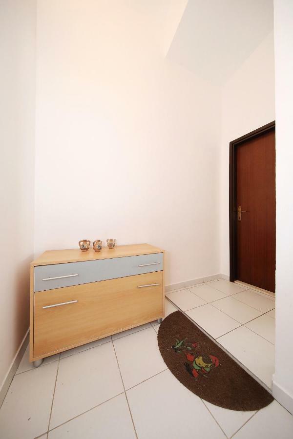 Apartment Marica Spadina Tisno Exterior photo